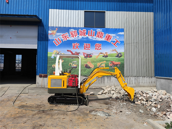 電動防爆挖掘機(jī)